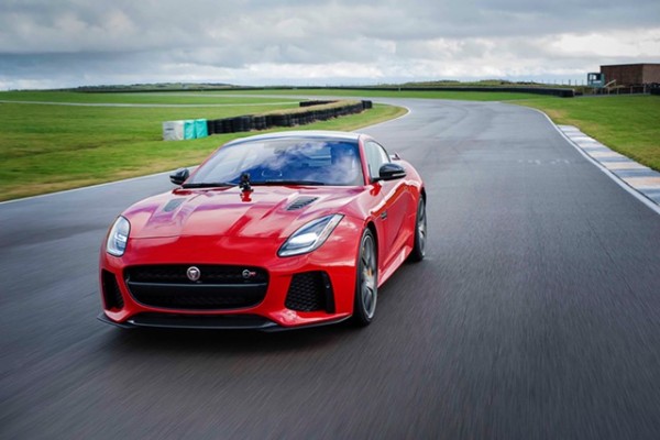 El nuevo Jaguar F-Type estrena en primicia la tecnología Go-Pro