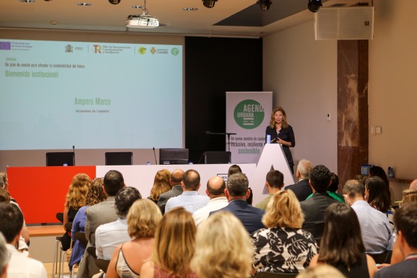 La alcaldesa de Castelló participa en dos mesas redondas del Foro Urbano Mundial en Polonia