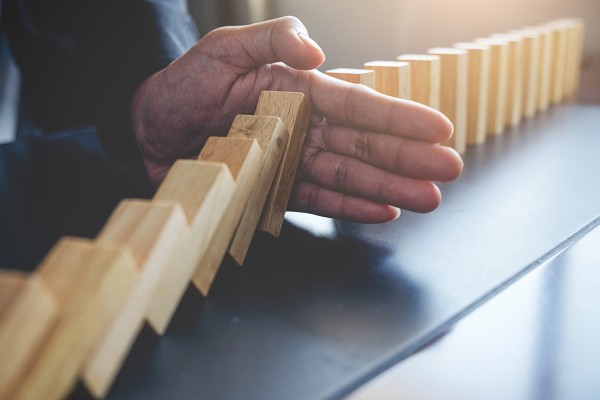Qué es la prima de riesgo: cómo se calcula y cómo nos afecta