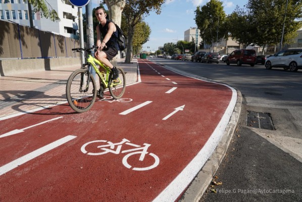 Un carril bici en la calle Ingeniero de la Cierva conectará la red ciclable con la calle Esparta