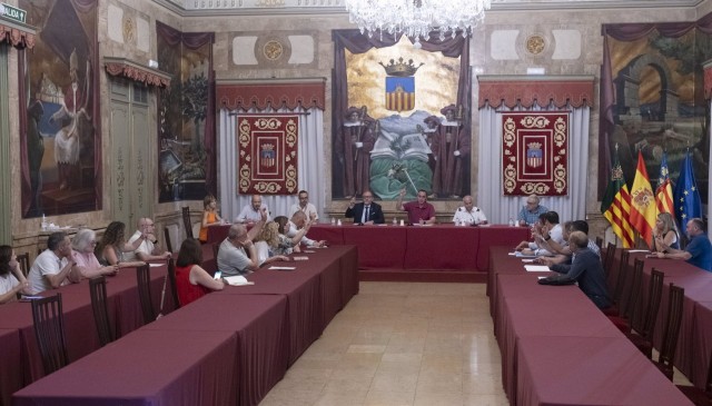 El Consorcio de Bomberos invierte 113.000 euros en una trituradora para conservar caminos rurales