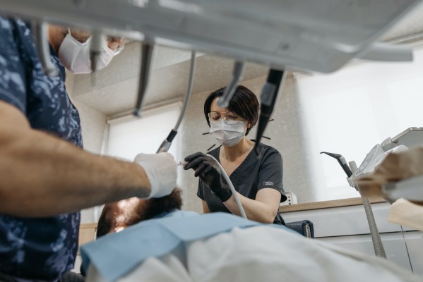 Sanidad y CCAA acuerdan el reparto de 44 millones para el Plan de Salud Bucodental