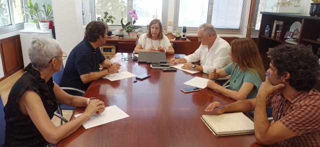 Benicàssim coordina el dispositivo de seguridad y de limpieza para la Nit de Sant Joan