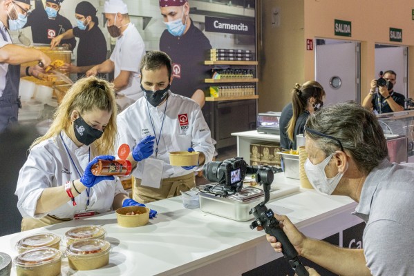 Carmencita crea la primera escuela de especias del mundo