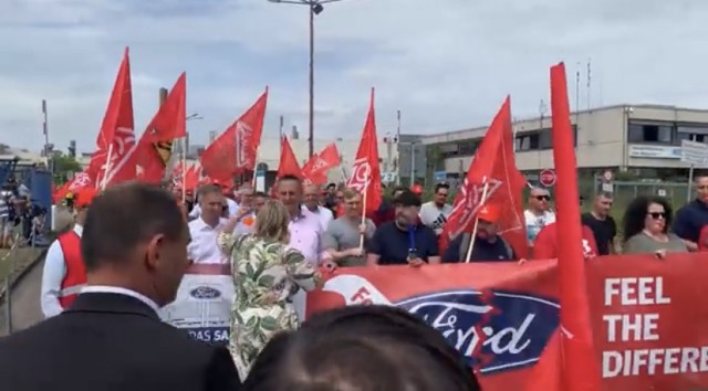 Saarlouis se moviliza contra Ford y la ministra del Sarre pone en duda el proceso: 
