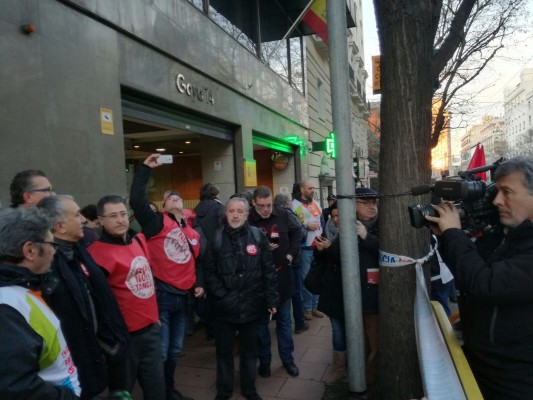 Álvarez (UGT) pide a la Generalitat que 