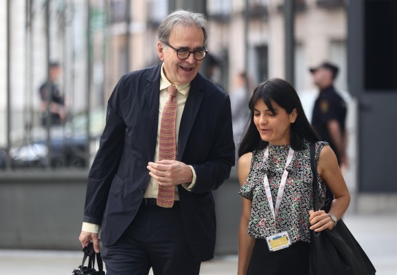 El Gobierno aprueba la LOSU: reducción de temporalidad al 8% y huelga para estudiantes 