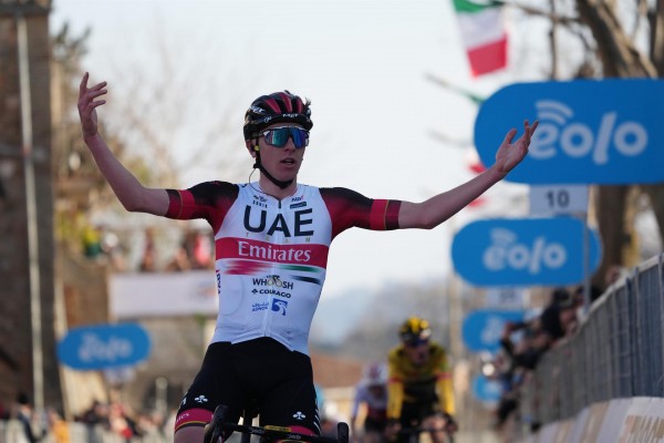 Pogacar revalida el título en Eslovenia y culmina su puesta a punto para el Tour de Francia
