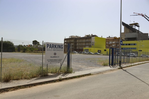 Vila-real habilita un parking provisional mientras duren las obras de La Cerámica