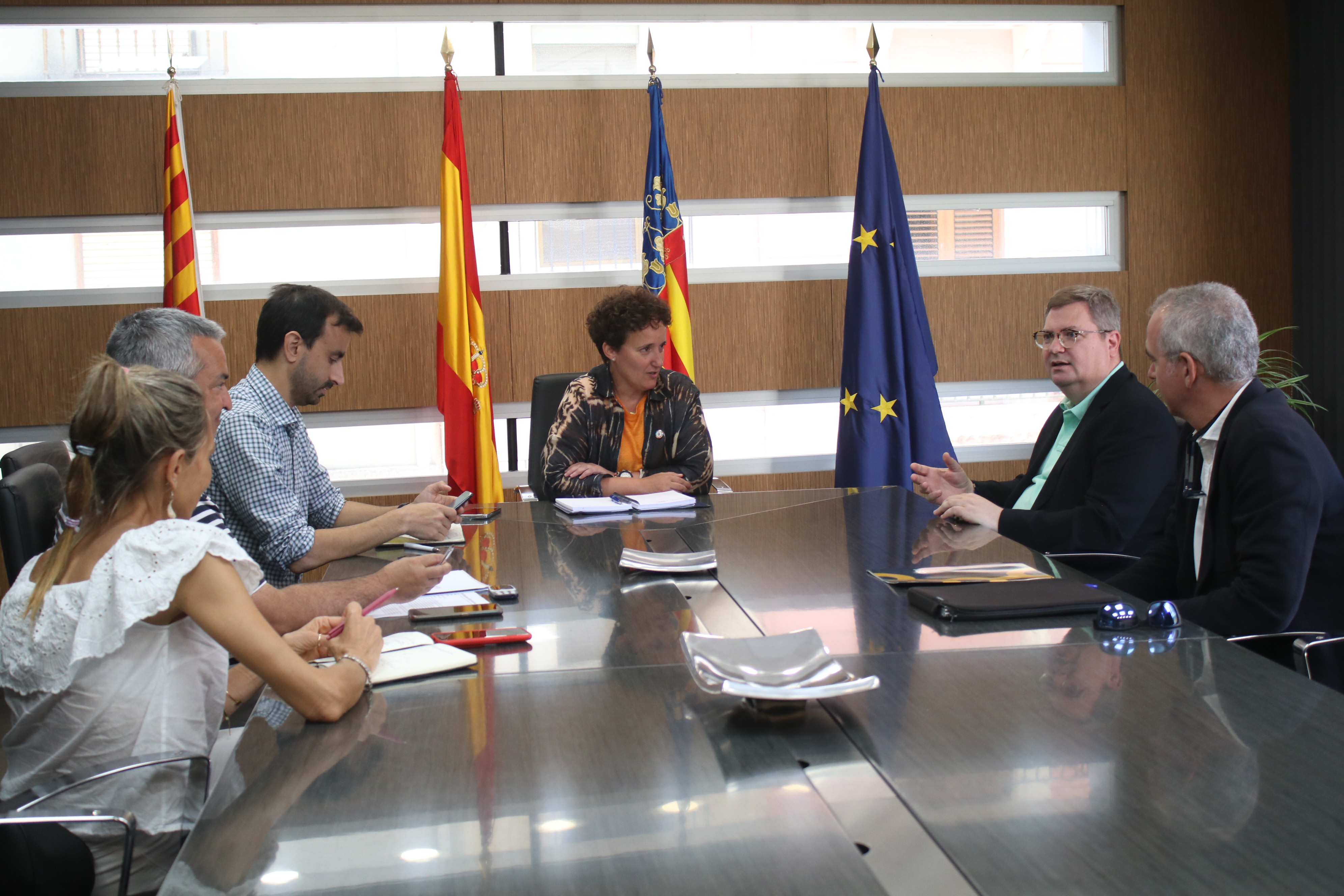 Onda reivindica infraestructuras y una transición energética escalonada para las empresas