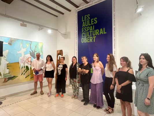 Diputación inaugura la exposición colectiva de arte contemporáneo 'Rel' en Les Aules  