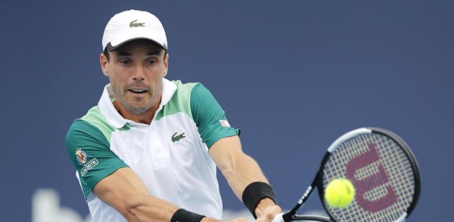 Bautista no puede con el número uno del mundo y se despide del torneo de Halle