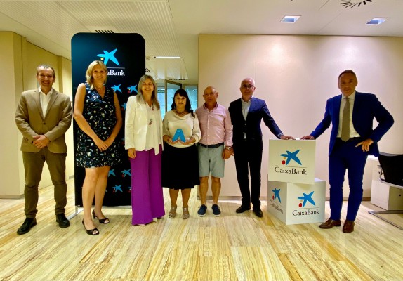 La murciana Dolores Díaz Gómez gana la fase regional del 'Premio Mujer Profesional Autónoma' 
