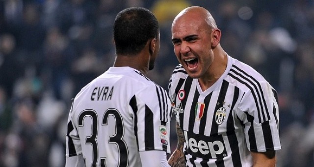 El Valencia CF se lanza definitivamente a por Zaza y Evra