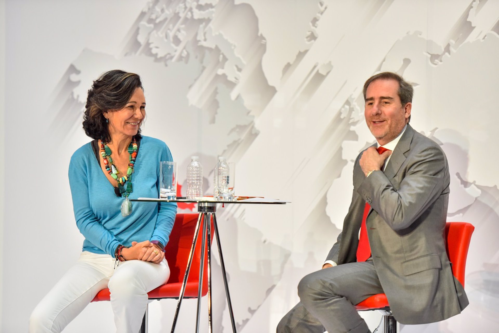 Ana Botín y Héctor Grisii - 