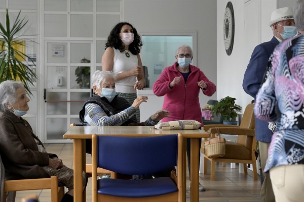 El Gobierno prevé que el Acuerdo del modelo de residencias suponga la creación de más de 34.000 empleos
