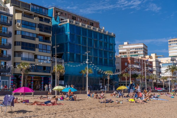 Benidorm concede licencia al Selomar para da cobertura a las obras tras la reparación estructural