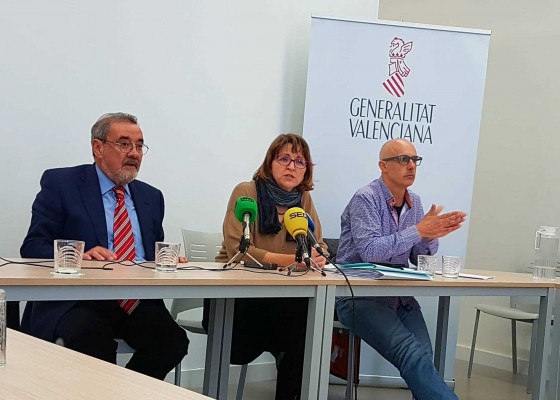 Medio Ambiente recula con el plan de envases retornables y accede a negociar con las empresas
