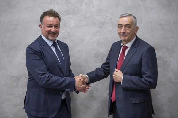Caixa Ontinyent firma un convenio con Funcas para impulsar la educación financiera