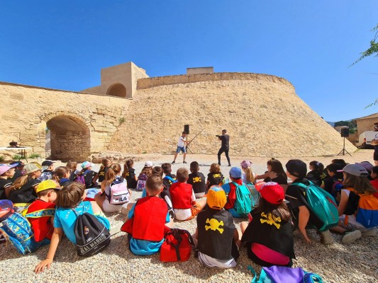 Más de 3.000 personas visitan el Castillo de Elda desde el 24 de abril