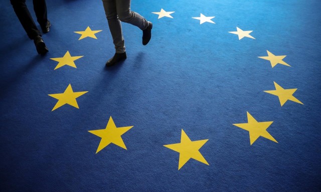 Bruselas reactiva la vía judicial contra Reino Unido por violar el protocolo para Irlanda del Norte
