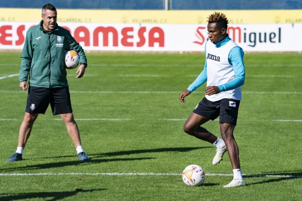 Pablo Villanueva sustituye a Imanol Idiakez como técnico ayudante de Emery
