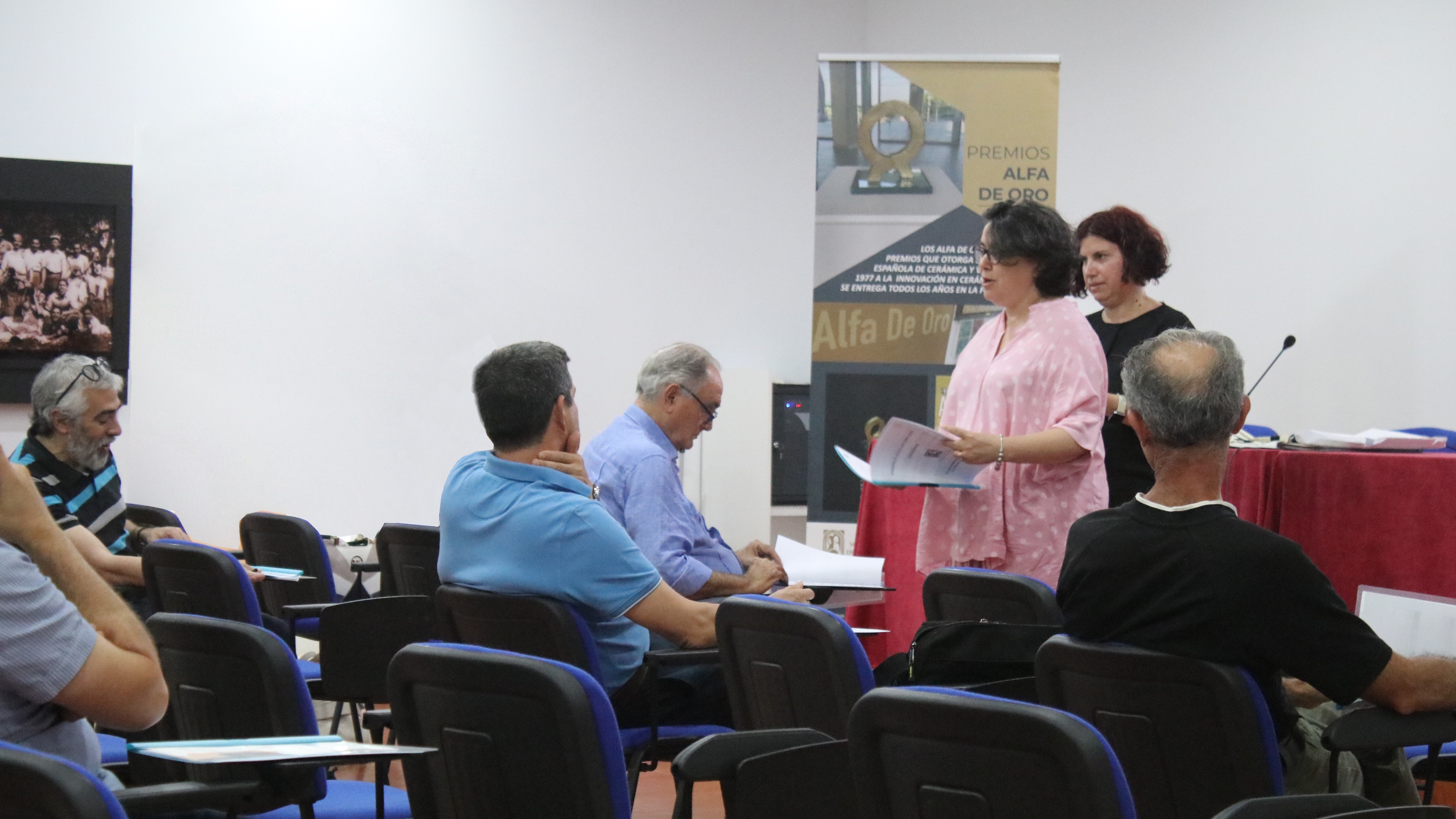 El jurado de los Alfa de Oro se reúne en el Museo del Azulejo de Onda  para deliberar 
