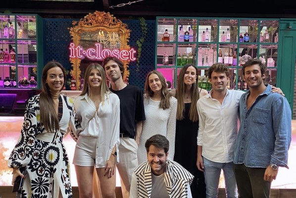 La 'startup' It Closet abre el miércoles su primer espacio Pop Up en la playa de la Patacona 