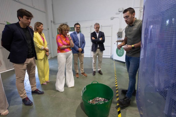 Así funciona la planta piloto de reciclaje para los sectores del calzado, textil y juguete