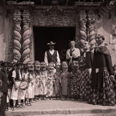 Gigantes y Cabezudos, se reivindican como una tradición en auge