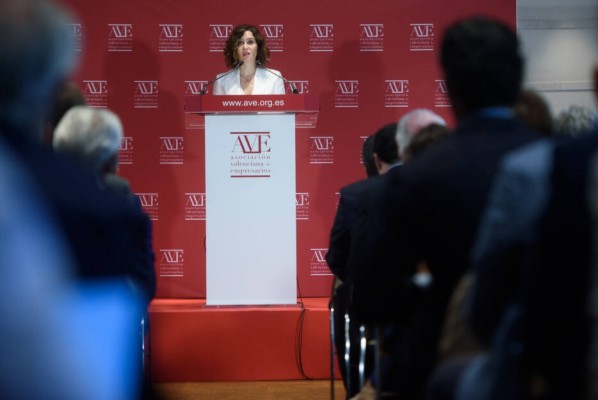 Una ausencia destacada en lo de Ayuso con los empresarios de AVE