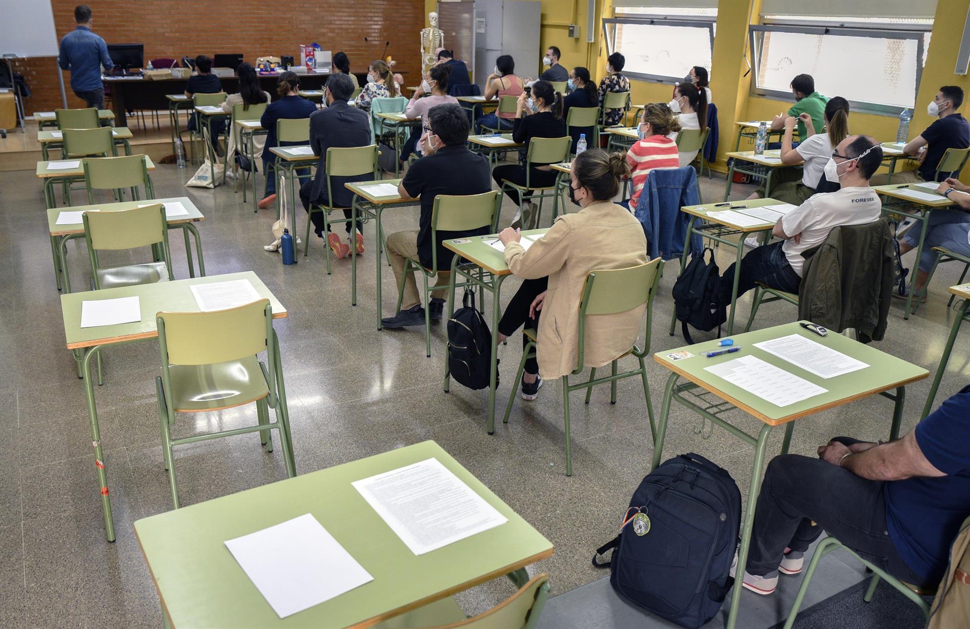 Un total de 19.592 personas concurren desde este sábado a las oposiciones al cuerpo de maestros