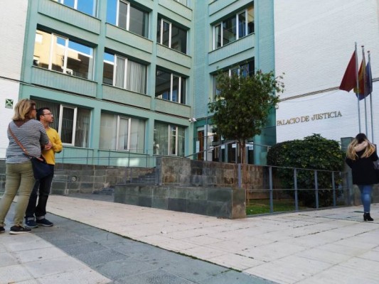 La reordenación de los juzgados de violencia de género en Murcia y Cartagena 'choca' con Los Alcázares