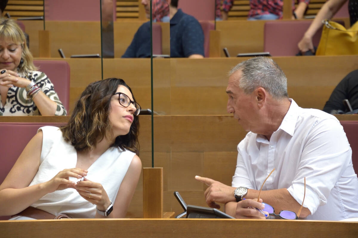 Aitana Mas y Joan Baldoví el pasado viernes en Les Corts. Foto: CORTS/INMA CABALLER - 