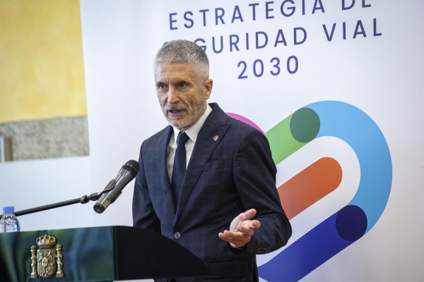 La Estrategia de Seguridad Vial 2030 prevé un nuevo permiso de conducir desde los 16 años