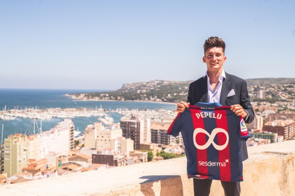 Oficial: Pepelu renueva 10 temporadas con el Levante