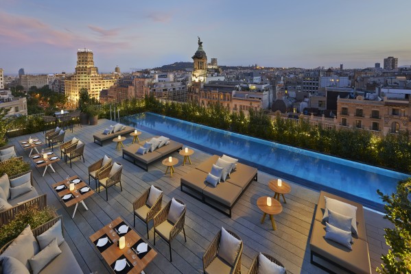 Barcelona renace