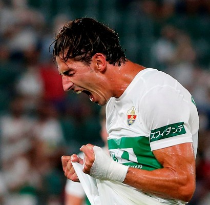 El Elche advierte al Valencia sobre Pere Milla