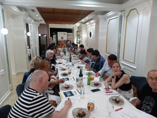 Aje Cartagena muestra las bondades de la FP Dual entre sus asociados