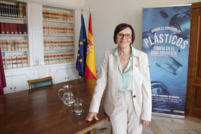 La bióloga aguileña Paca Baraza se jubila y cesa como comisionada del Ciclo del Agua en el Ministerio