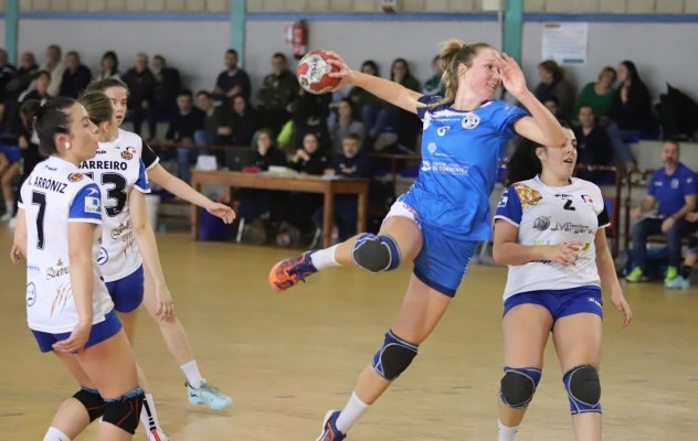 El Balonmano Elche incorpora a la joven extremo Lisa Oppedal
