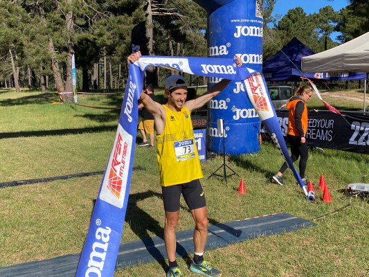 Alex García del club Atletisme Crevillent, campeón de España de carreras de montaña