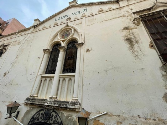 La otra cara del patrimonio: la casa de Lauri-Volpi se cae