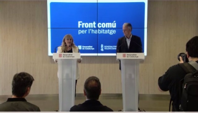 Illueca suma a Catalunya a su reivindicación de la transferencia de pisos de la Sareb