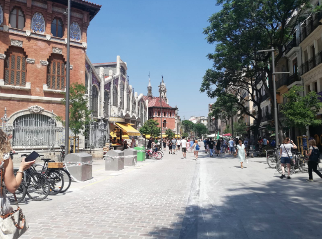 Finalizan las obras del entorno de la Plaza de Brujas y del Mercado