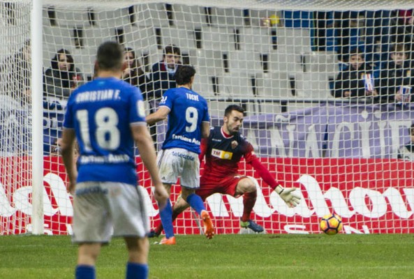 Derrota del Elche en un partido abierto