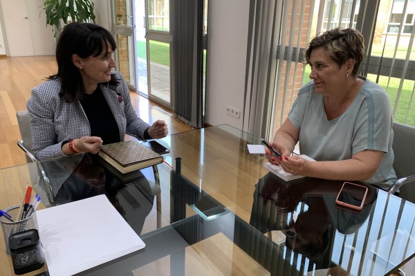 La nueva consellera y la Diputación de Alicante se conjuran para abrir una nueva etapa de colaboración cultural