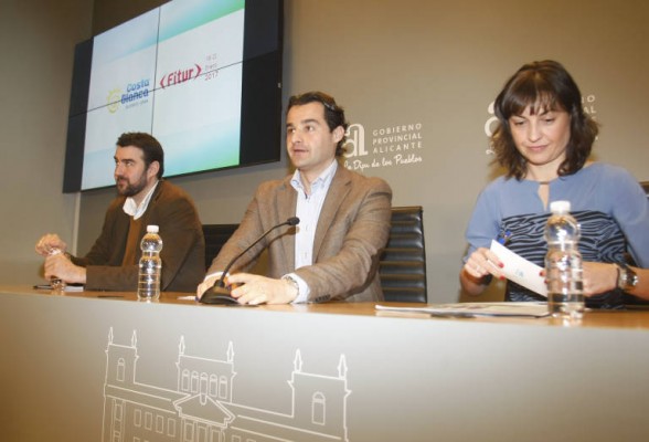 La Comunitat exhibe en Fitur sus 10 bienes reconocidos por la Unesco 