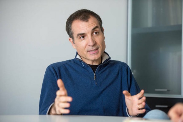 La Asociación Española de Científicos (AEC) concede su Placa de Honor 2022 al investigador de la UA Fernando Maestre