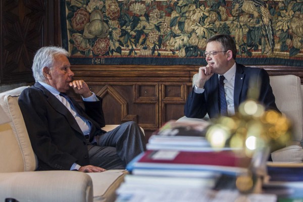 González exige diálogo en la UE ante el 